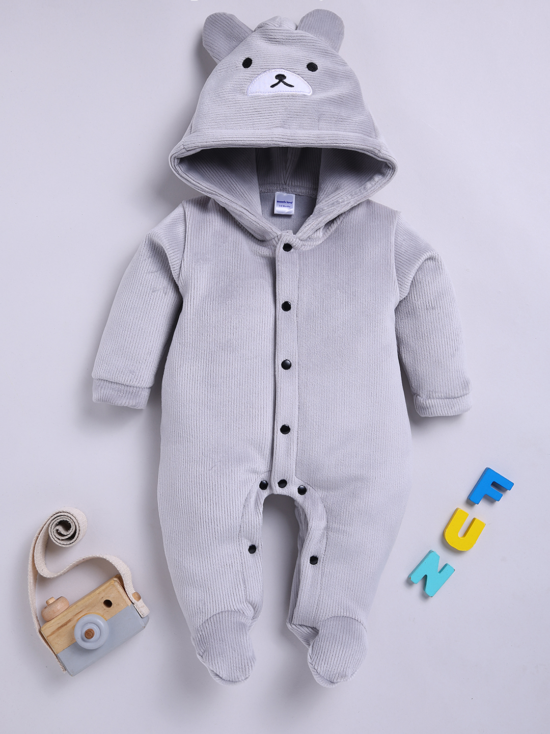 Mom’s Love Self Design Hooded Cotton Blended Sleepsuits for Infants Boys (Charcoal, Pack of 1)