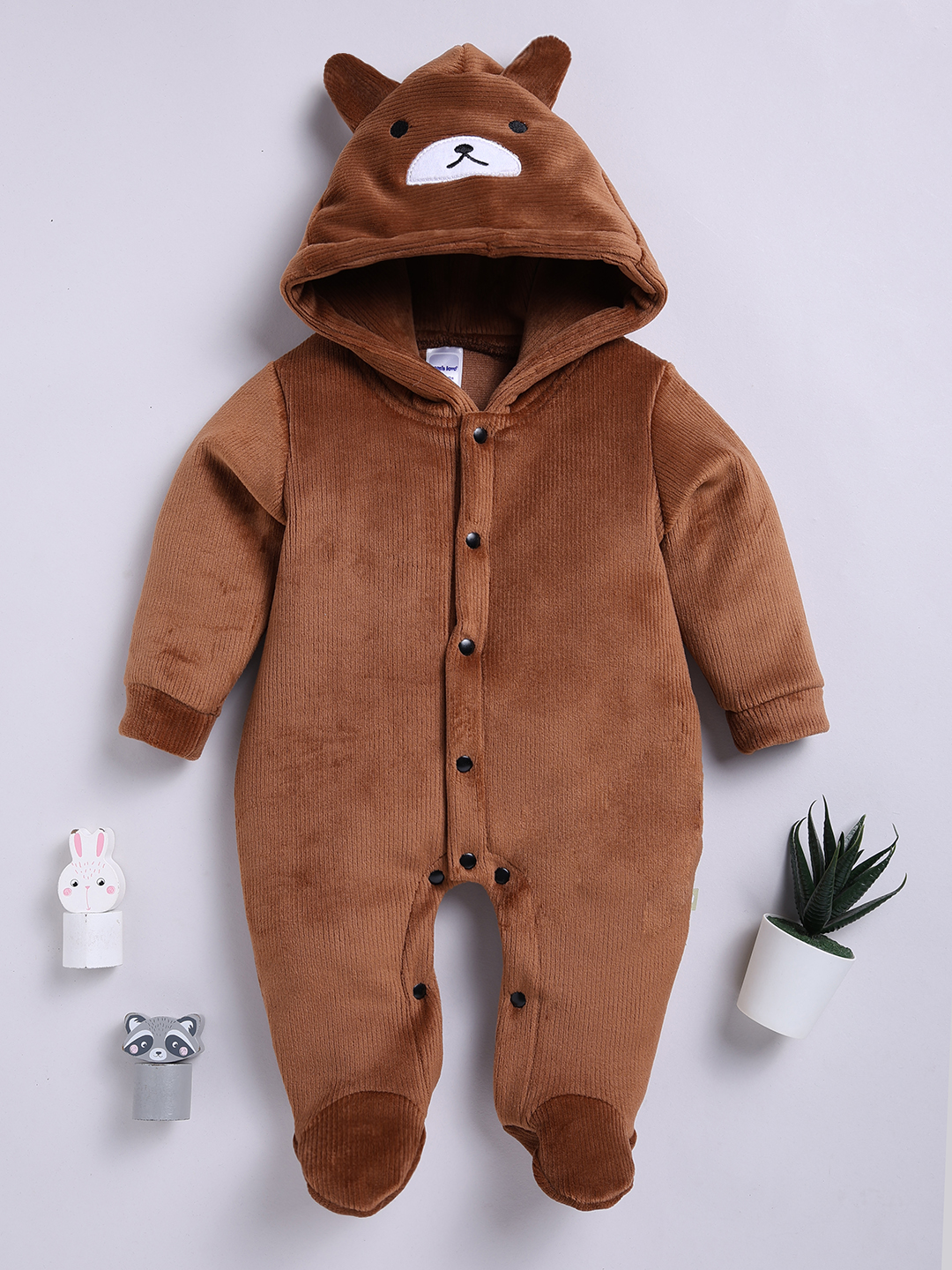 Mom’s Love Solid Self Design Hooded Cotton Blended Sleepsuits for Infant Boys (Brown, Pack of 1)