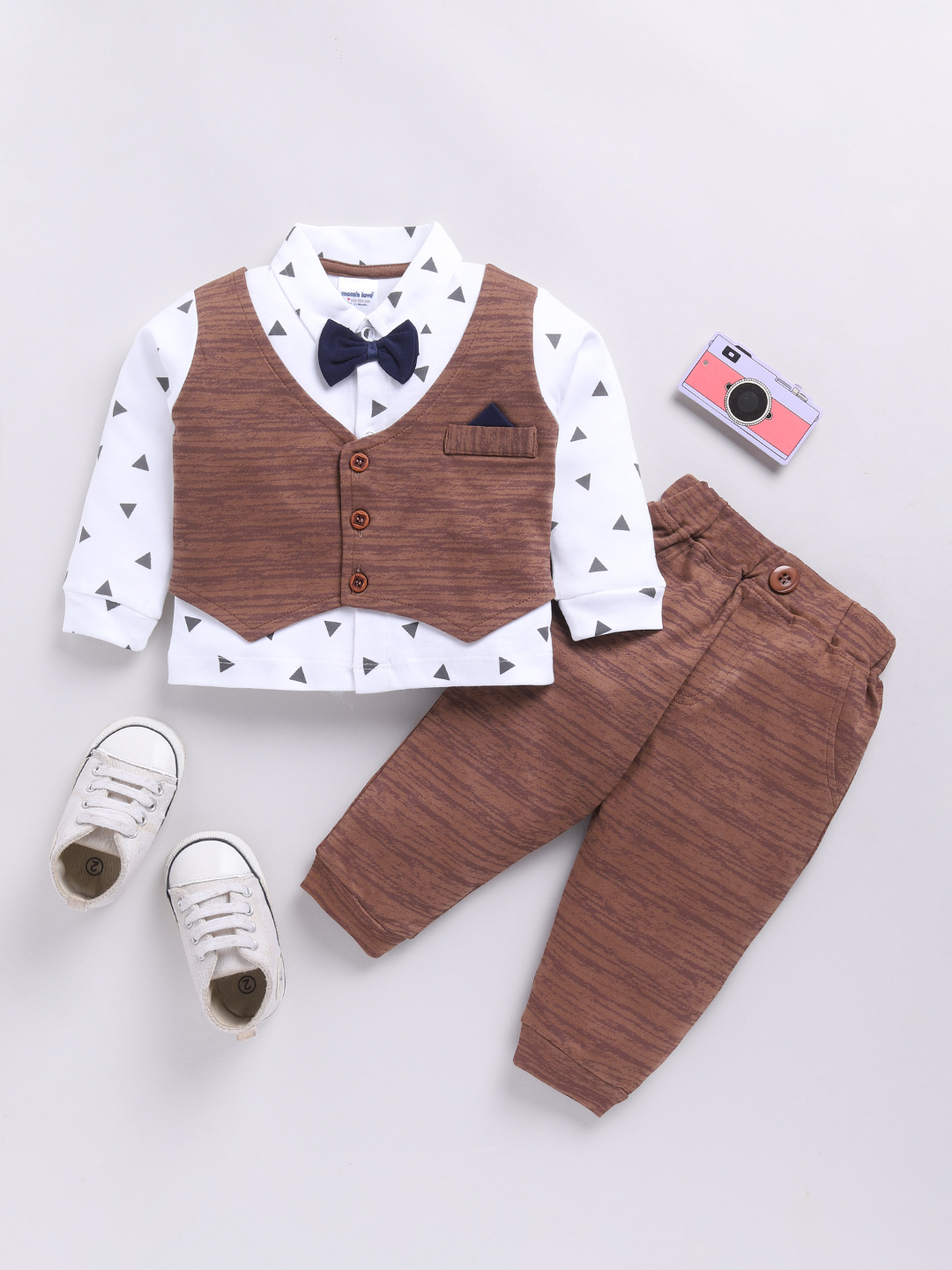 Mom’s Love Abstract Printed Pure Cotton Set and Suits For Infant Boys (Brown, Pack of 1)