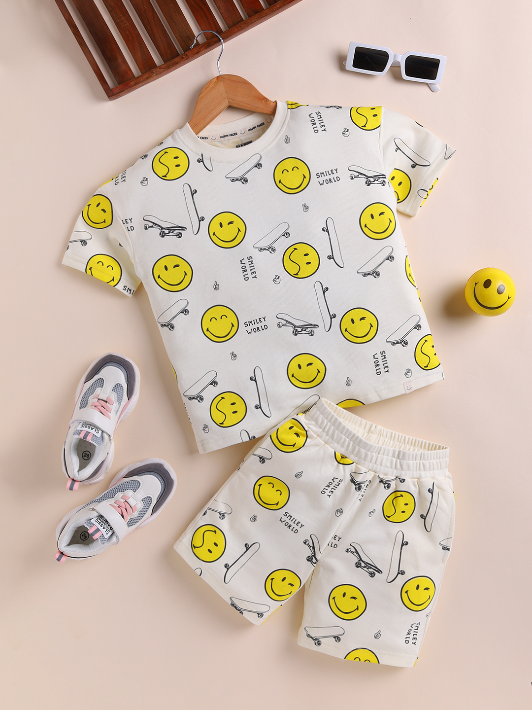 Happy Faces Smiley World Printed Pure Cotton Clothing Set For Boys(Off White, Pack Of 1)