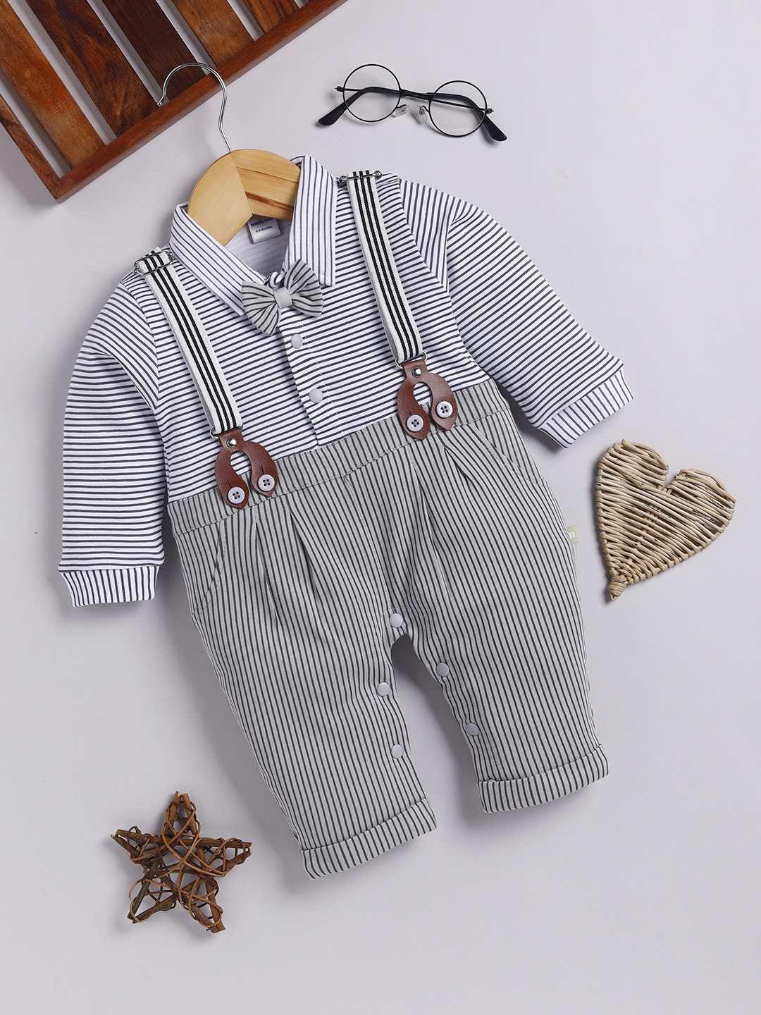 Mom’s Love Stripe Printed Pure Cotton Infant Boys Romper (Grey, Pack of 1)