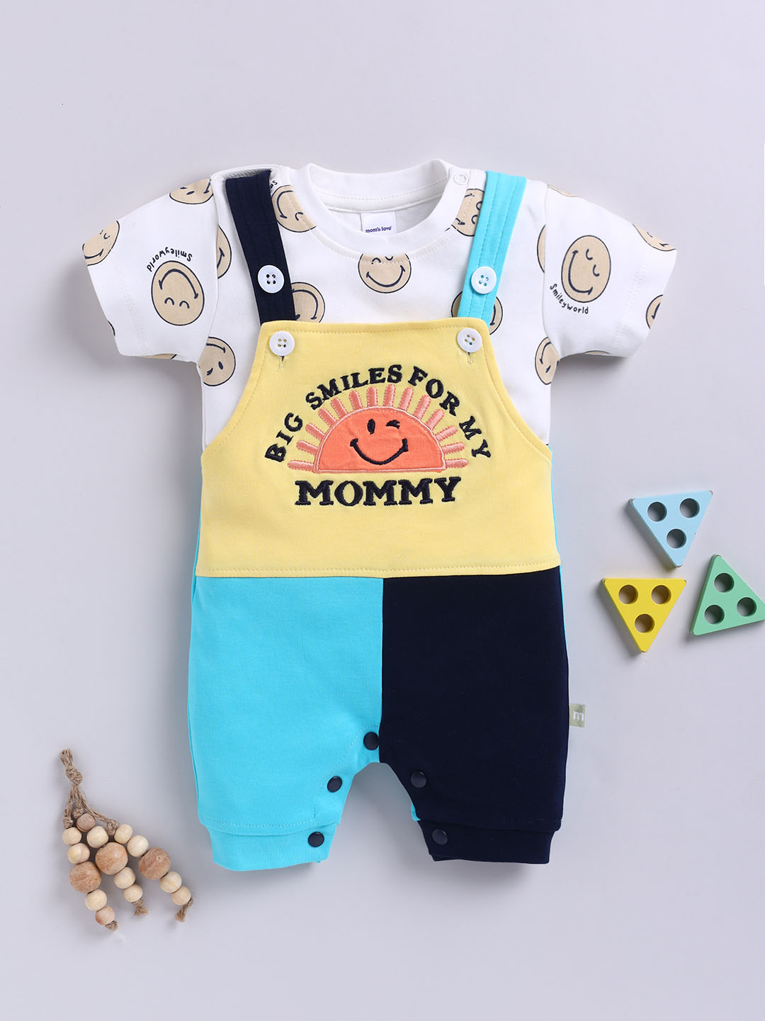 Mom’s Love Typographic Printed Pure Cotton Dungaree For Infant Boy’s (yellow, Pack Of 1)