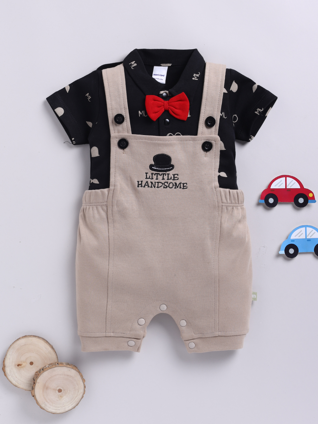 Mom’s Love Solid Printed Pure Cotton Dungaree For Infant Boy’s (Black, Pack Of 1)
