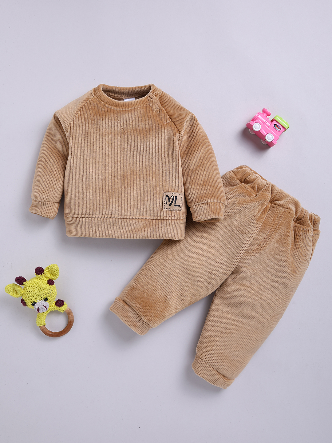 Mom’s Love Solid Printed Sweatshirt With Joggers Soft Velvet for Infant Boys (Beige, Pack of 1)