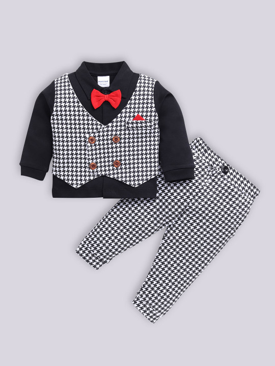 Moms’ Love Checked Pure Cotton Clothing Set For Infant Boys (Black, Pack Of 1)