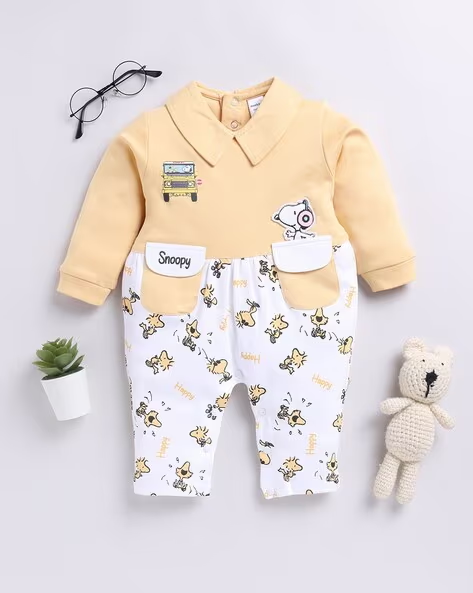 Mom’s Love Snoopy Pure Cotton Romper for Infant Boys(Yellow,Pack of 1)