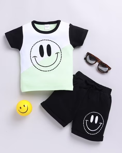 Mom’s Love Smiley World Printed Cotton Clothing Set For Infant Boys (Mint, Pack Of 1)