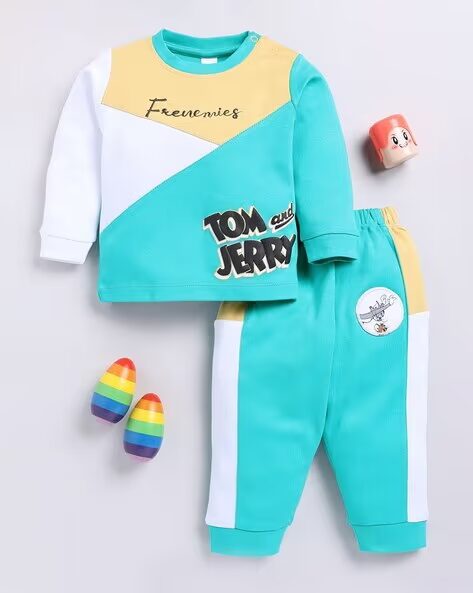 Mom’s Love Tom And Jerry Printed Pure Cotton T-Shirt With Trousers For Infants Boys (Yellow, Pack Of 1)