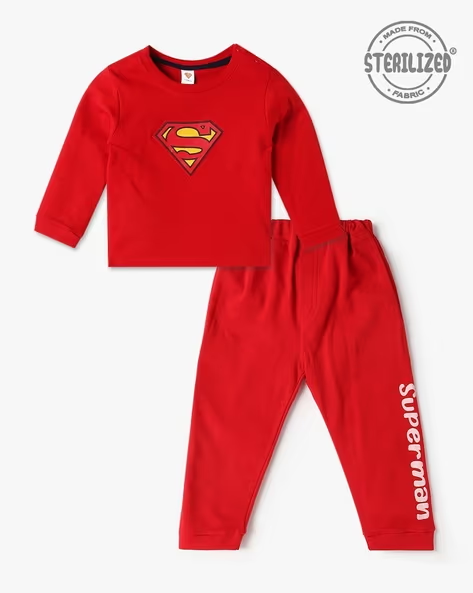 Mom’s Love Superman Printed Pure Cotton Co-Set For Infant Boys (Red, Pack Of 1)