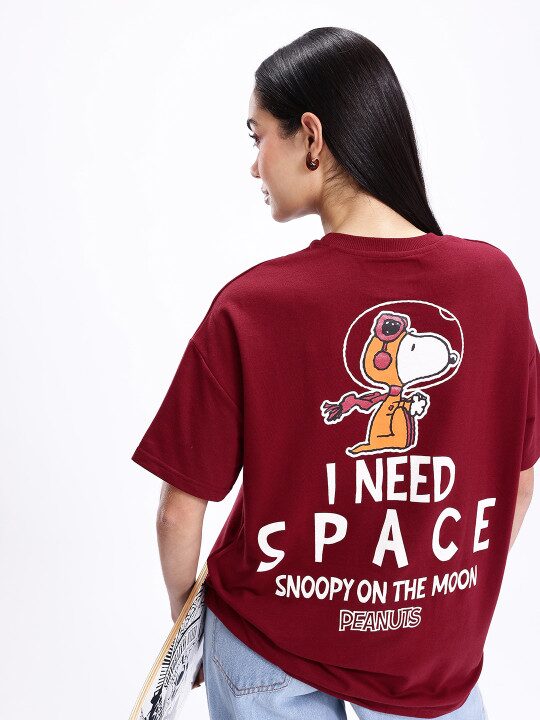 Snoopy Printed Drop-Shoulder Sleeves Cotton Oversized T-shirt