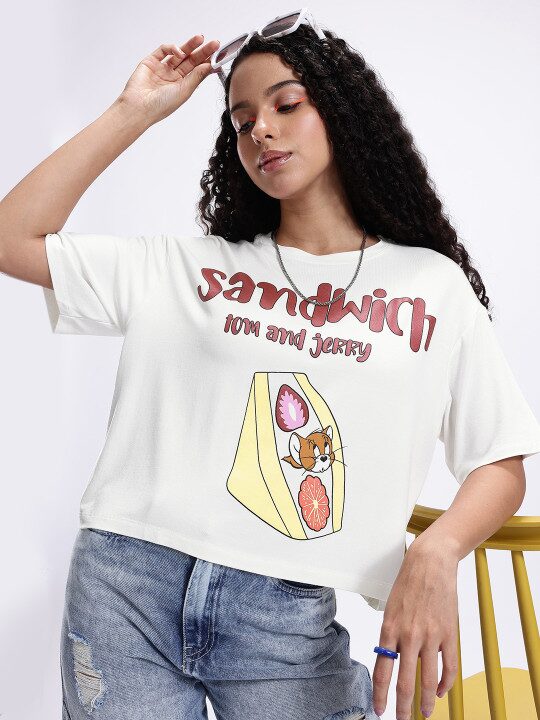 Boxy Fit Tom & Jerry Graphic Printed Crop T-shirt