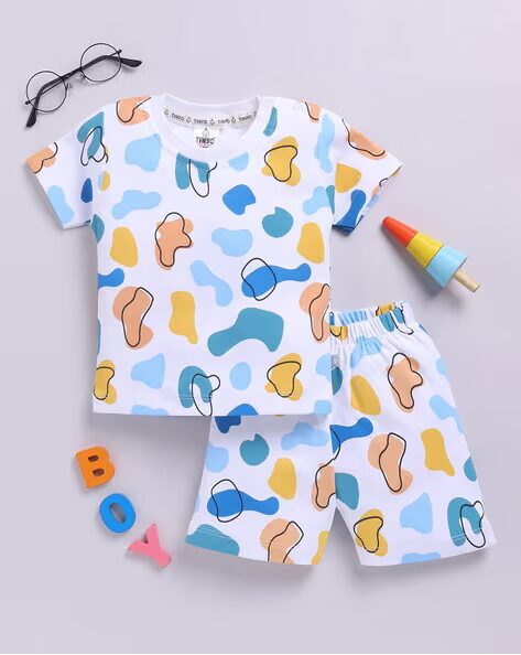 Tinyo Printed Pure Cotton T-shirt with Shorts Set For Infant Boys (White, Pack Of 1)