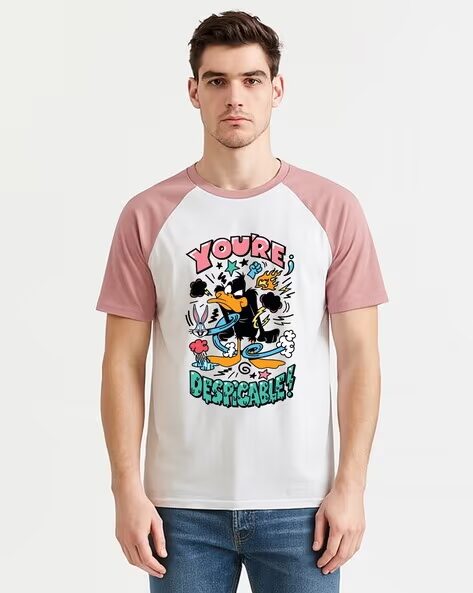 Men Looney Tunes Printed Regular Fit Crew-Neck T-Shirt