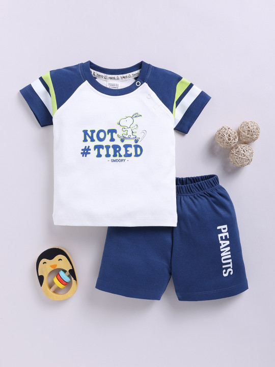 Tinyo Peanuts Printed Pure Cotton T-shirt With Shorts For Infant Boys (White, Pack Of 1)
