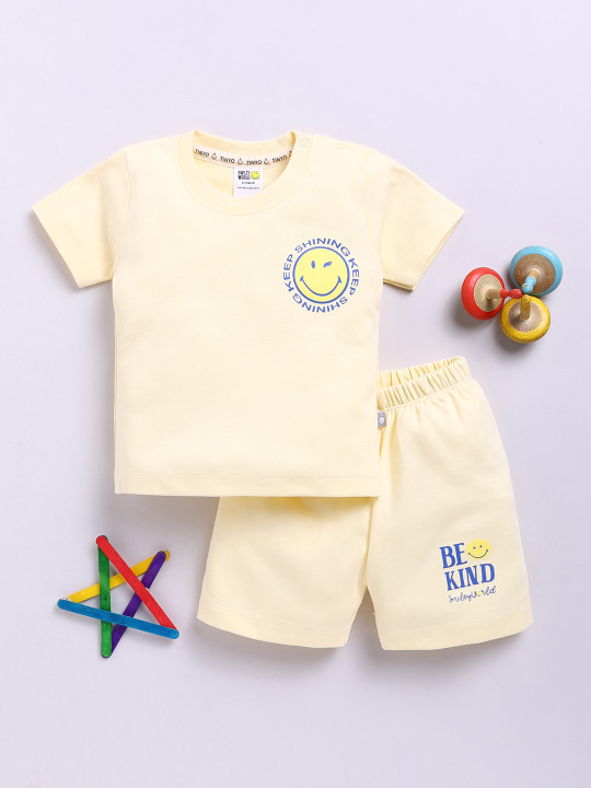 Tinyo Smiley World Printed Pure Cotton T-shirt With Shorts For Infant Boys (Cream, Pack Of 1)