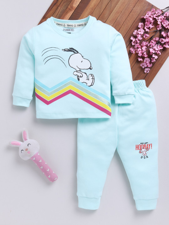 Tinyo Peanuts Printed Pure Cotton T-shirt With Joggers For Infant Boys (Turquoise Blue, Pack Of 1)