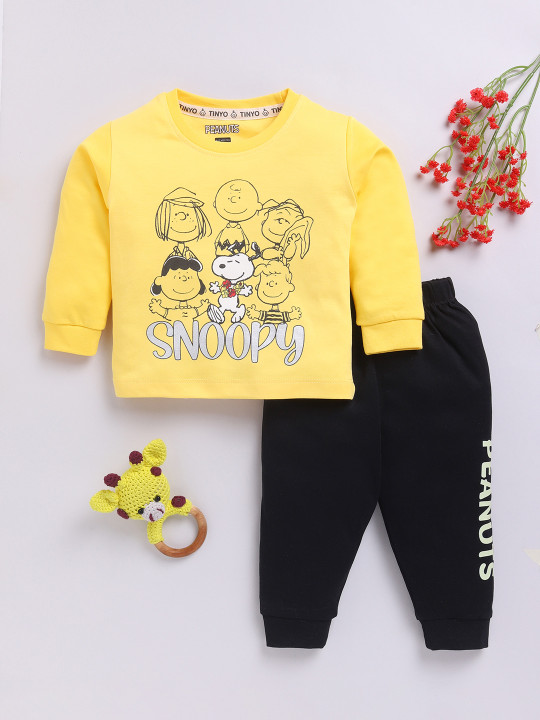 Tinyo Peanuts Printed Cotton Blend T-shirt With Joggers For Infant Boys (Yellow, Pack Of 1)