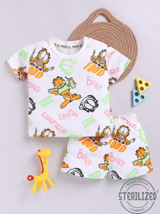 Tinyo Infant Boys Garfield Printed T-shirt with Shorts (White & Orange, Pack of 1)