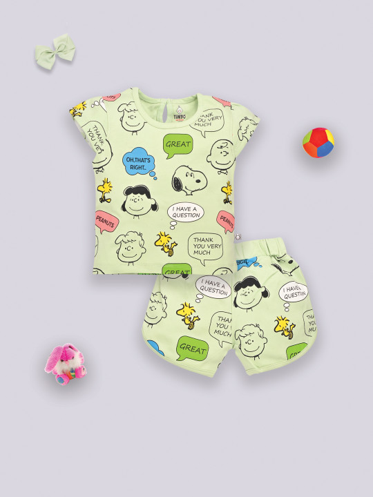 Tinyo Infant Girls Peanuts Printed Pure Cotton Top with Shorts (Green, Pack of 1)