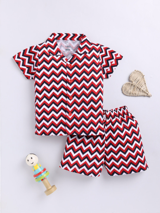 Tinyo Boys Chevron Printed Pure Cotton Shirt with Shorts (Red, Pack of 1)