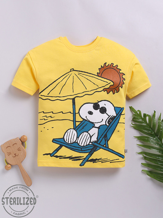 Tinyo Peanuts Printed Cotton T-Shirt For Boys (Yellow & White, Pack Of 1)