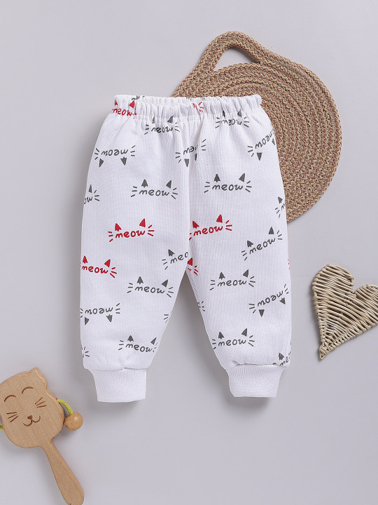 TINYO Infant Boys Conversational Printed Cotton Pyjamas (White, Pack of 1)