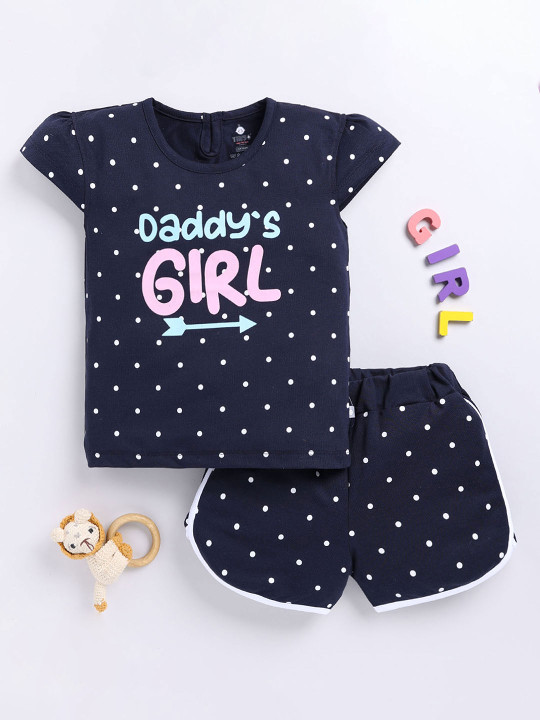 Tinyo Girls Typography Printed Pure Cotton Top & Shorts Set (Navy Blue, Pack Of 1)