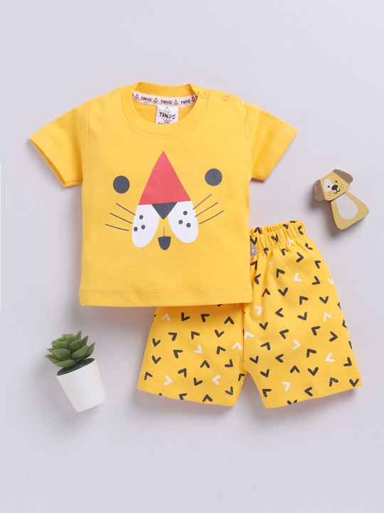 Tinyo Printed Pure Cotton T-Shirt & Shorts Set For Boys (Yellow, Pack Of 1)