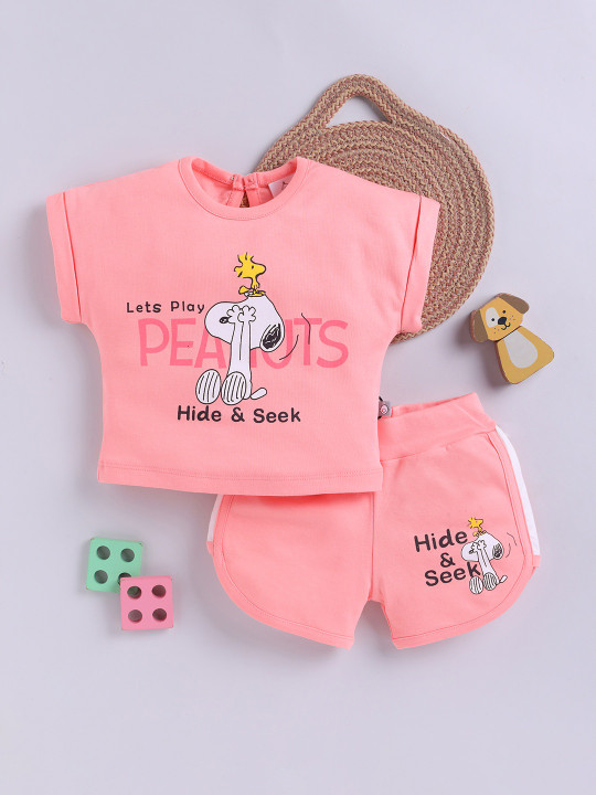 Tinyo Peanuts Printed Cotton Top & Shorts Set For Girls (Peach, Pack Of 1)