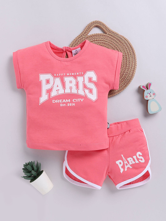 Tinyo Girls Printed Cotton Blend Top & Shorts Set (Coral, Pack Of 1)