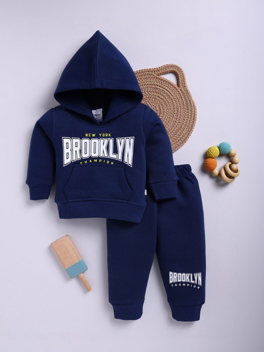 TINYO Infant Boys Printed Hooded Sweatshirt & Joggers Set (Navy Blue, Pack of 1)