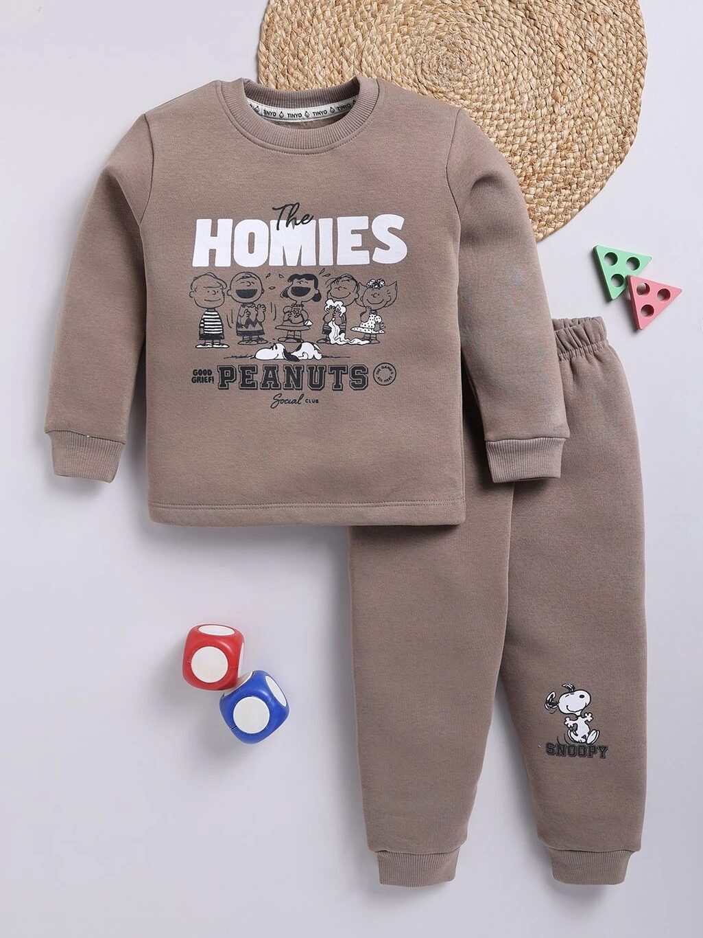 Tinyo Boys Peanuts Printed Fleece Sweatshirt and Sweatpant Set (Grey, Pack of 1)