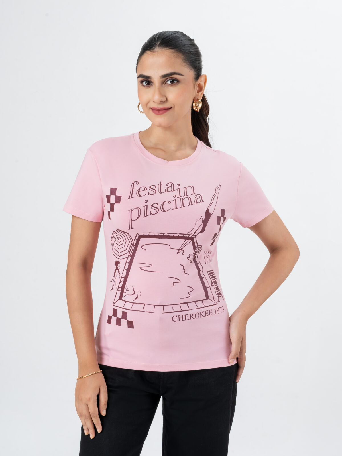 CHEROKEE Women’s Cotton Blend Festa in Piscina Graphic Regular Fit T-shirt (Powder Pink, Pack Of 1)
