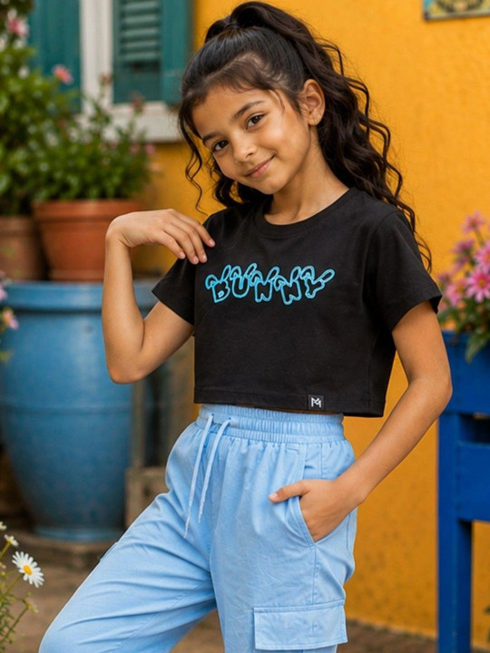Minute Mirth Girl’s Bugs Bunny Graphic Printed Cotton Boxy T-shirt (Black, Pack Of 1)