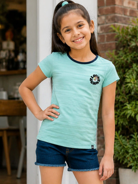 Minute Mirth Girl’s Looney Tunes Graphic Striped Cotton Blend T-shirt (Green, Pack Of 1)