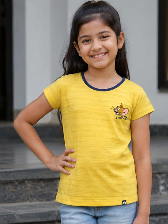 Minute Mirth Girl’s Tom & Jerry Textured Graphic Cotton Blend T-shirt (Mustard Yellow, Pack Of 1)